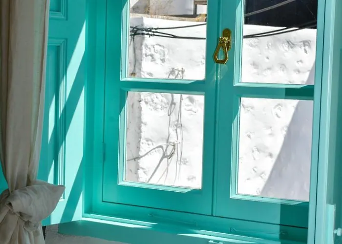 Pyrgali πετρινο πυργακι πατμοσ * سكالا