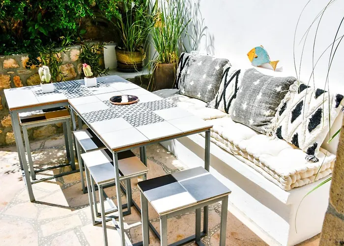 Pyrgali πετρινο πυργακι πατμοσ *