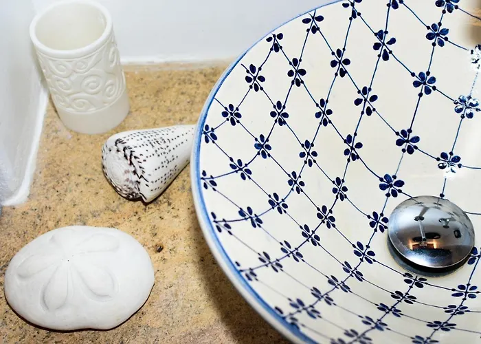 Pyrgali πετρινο πυργακι πατμοσ بيت للعطل